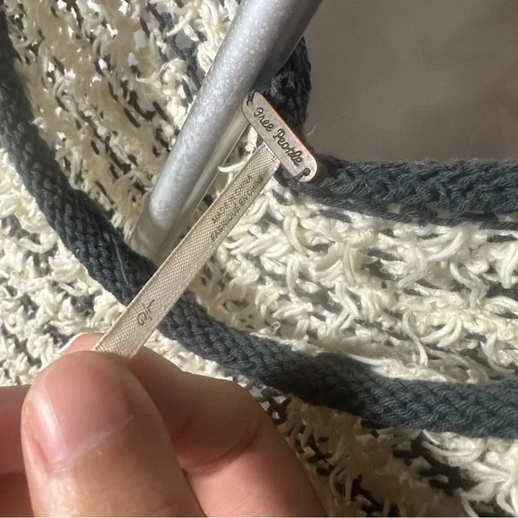 Free People Downy Pullover Sweater Womens Bell Sleeve Shaggy Striped Top L - Picture 3 of 4